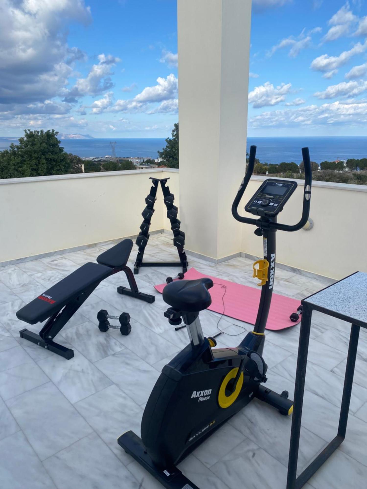 Lux Villa Mia With Heated Pool, 2Km To Beach & Childrens Area! Mikro Metochi Екстериор снимка